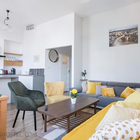 Apartament Na Granicy / Apartment On The Border Cieszyn  Luaran gambar