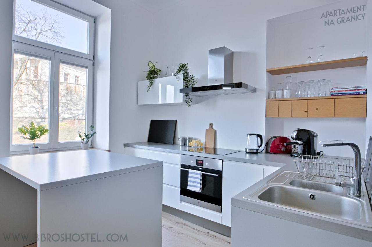 Apartament Na Granicy / Apartment On The Border Cieszyn  Luaran gambar