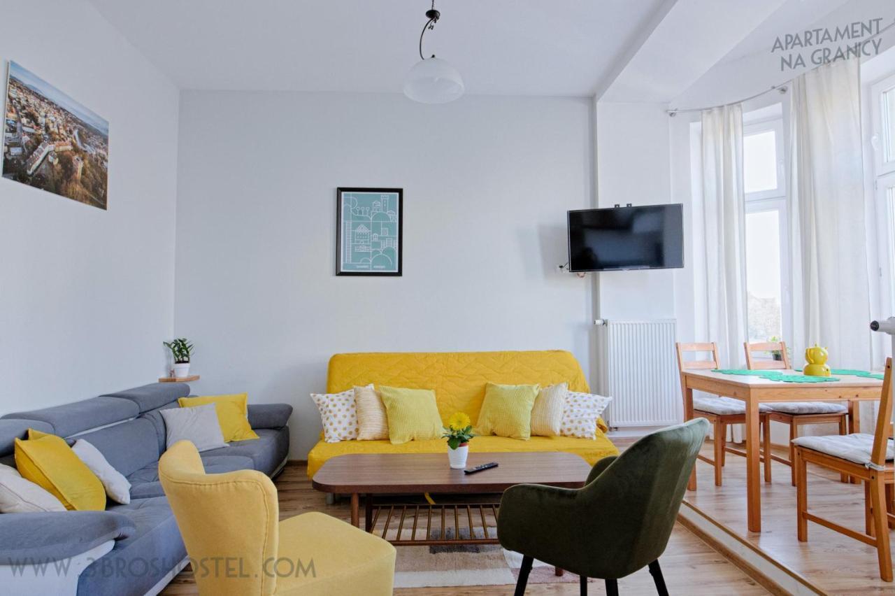 Apartament Na Granicy / Apartment On The Border Cieszyn  Luaran gambar